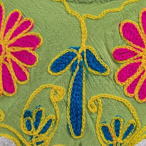 Piel Green Sleeveless Dress with Floral Embroidery - Picture 10 of 13